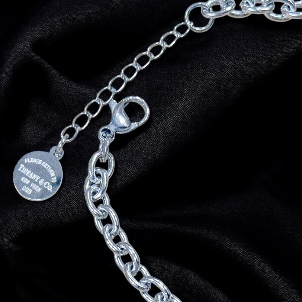 New Stainless Steel Bracelet with Dangling Hearts - Picture 6 of 8
